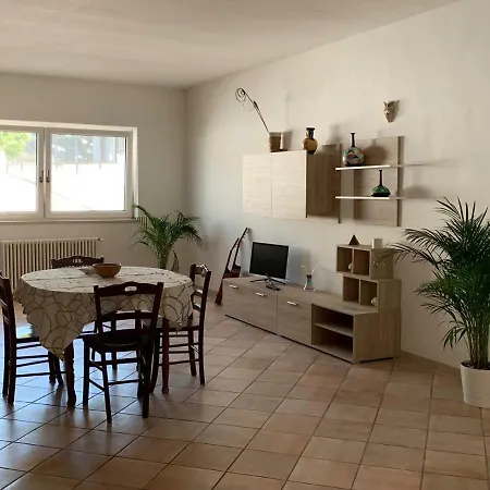 Roxi's House *