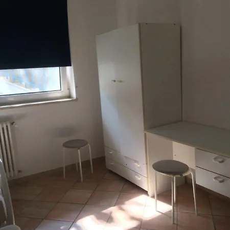 Дом отдыха Roxi's House *