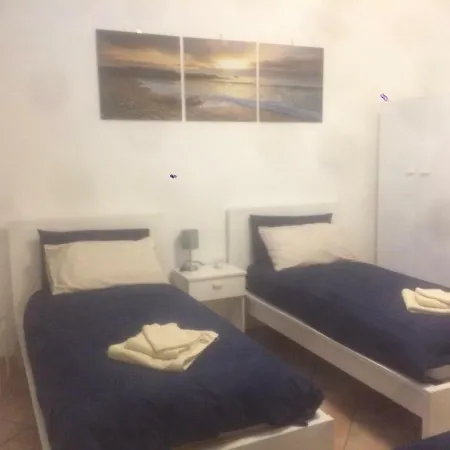 Дом отдыха Roxi's House Бари